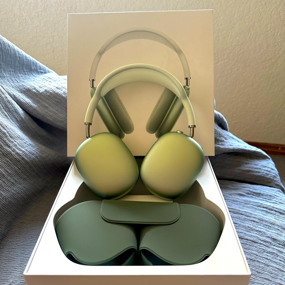 AirPods Max